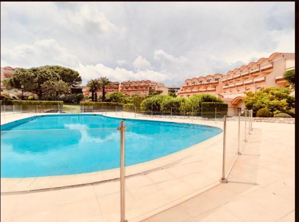 Antibes Secured Parc Velusine With Private Parking, Terrace, Pools And Tennis Courts. Eksteriør bilde